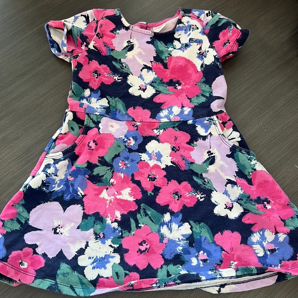 Perfect spring floral dress
